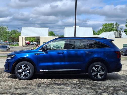 2022 Kia Sorento S