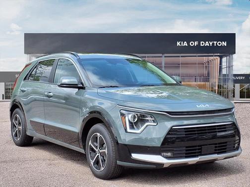 2025 Kia Niro SX