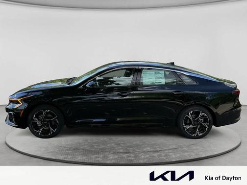 Aurora Black Pearl 2026 Kia K5 GT-Line
