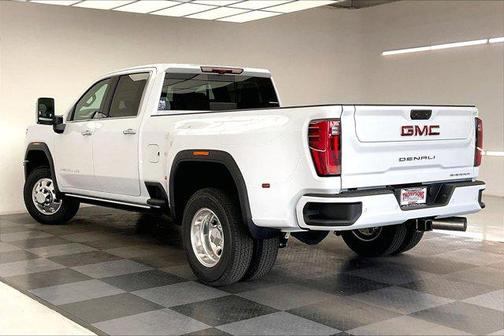 2026 GMC Sierra 3500 Denali