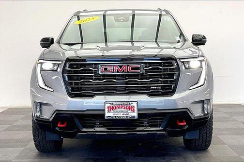 2025 GMC Acadia AWD AT4