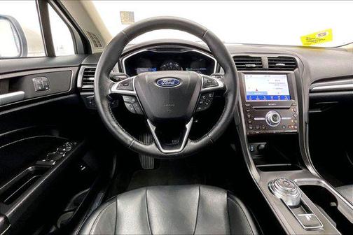 2020 Ford Fusion Plug-In Hybrid Titanium