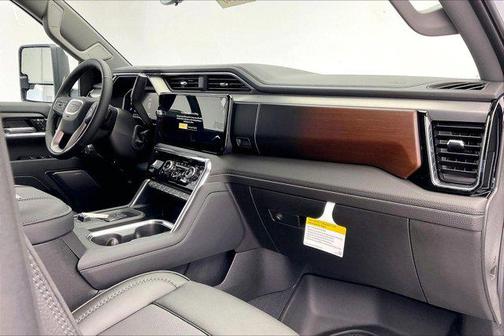 2026 GMC Sierra 3500 Denali