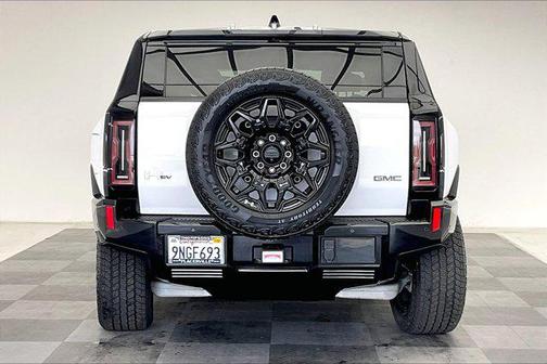 2024 GMC HUMMER EV SUV 2X