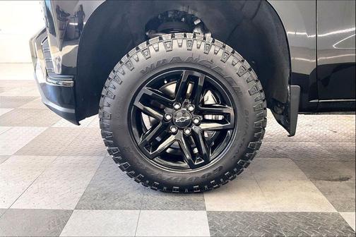 Black 2022 Chevrolet Silverado 1500 Limited Custom Trail Boss