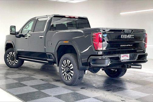 2025 GMC Sierra 2500 Denali Ultimate