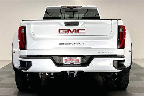 2026 GMC Sierra 3500 Denali