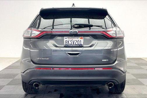 Magnetic Metallic 2016 Ford Edge SE