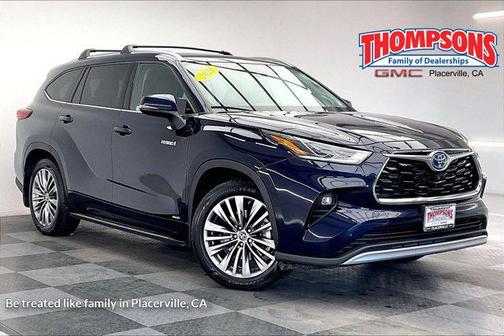 2021 Toyota Highlander Hybrid Platinum