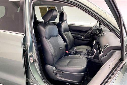 2017 Subaru Forester 2.5i Touring