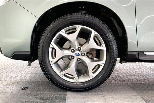 2017 Subaru Forester 2.5i Touring