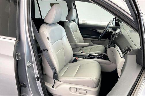 2021 Honda Pilot Touring 8-Passenger