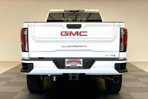 2025 GMC Sierra 2500 AT4