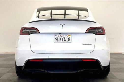 2022 Tesla Model Y Performance Dual Motor All-Wheel Drive
