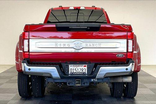 Rapid Red Metallic Tinted Clearcoat 2022 Ford F-450 King Ranch