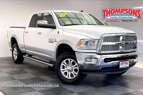 Bright White Clearcoat 2018 RAM 2500 Laramie Crew Cab 4x4 6'4' Box
