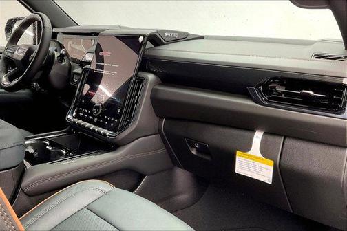 2026 GMC Yukon XL 4WD AT4