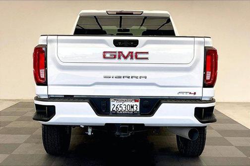 2022 GMC Sierra 2500 AT4