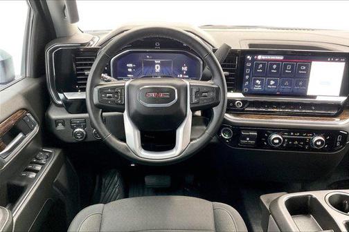 2025 GMC Sierra 2500 SLE