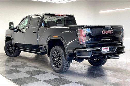 2025 GMC Sierra 3500 Base