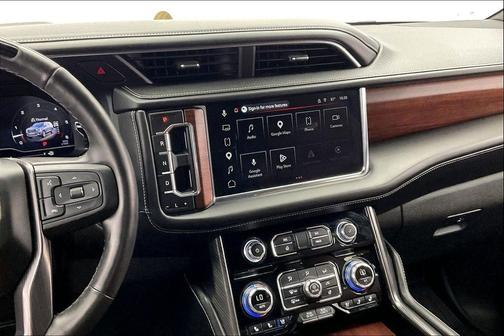 White Frost Tricoat 2023 GMC Yukon Denali Ultimate