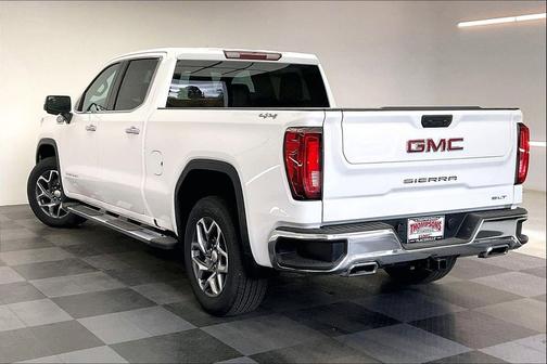GAZ SUMMIT WHITE 2026 GMC Sierra 1500 SLT