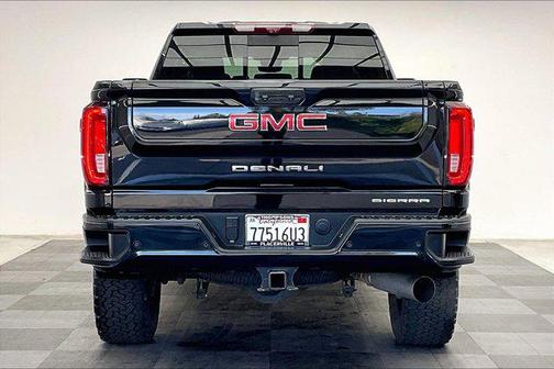 2023 GMC Sierra 2500 Denali