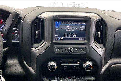 2023 GMC Sierra 2500 Pro