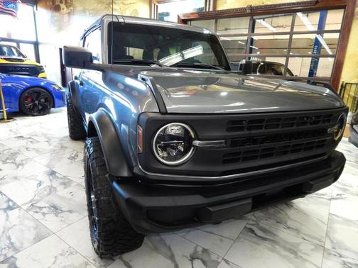 2022 Ford Bronco Black Diamond