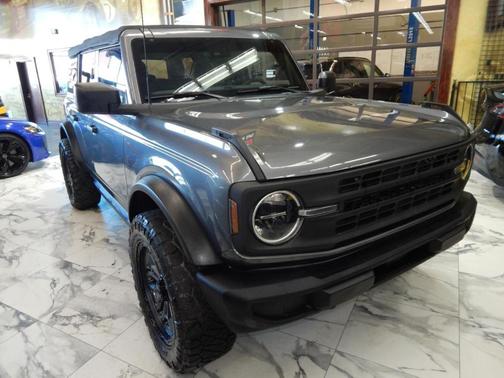 2022 Ford Bronco Black Diamond