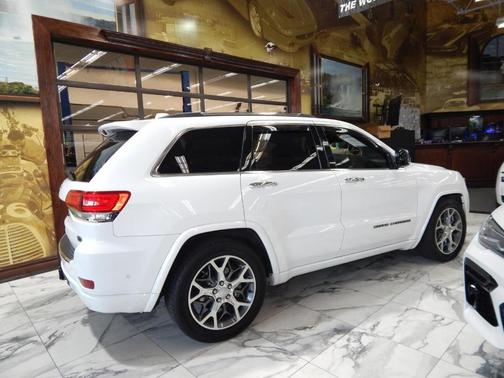 2021 Jeep Grand Cherokee Overland