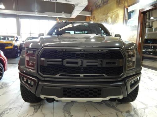 2020 Ford F-150 Raptor
