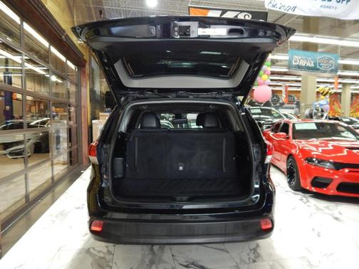 2017 Toyota Highlander LE