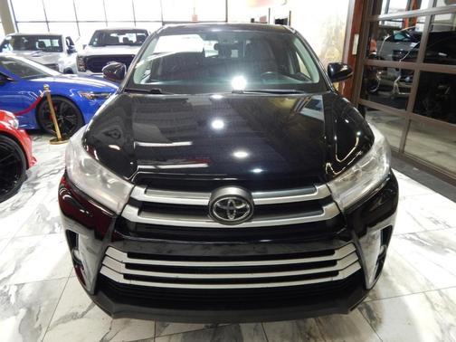 2017 Toyota Highlander LE
