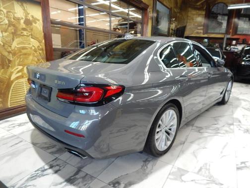 2022 BMW 530 i xDrive