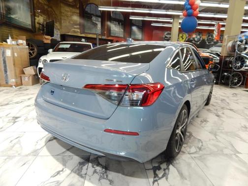 2023 Honda Civic Touring