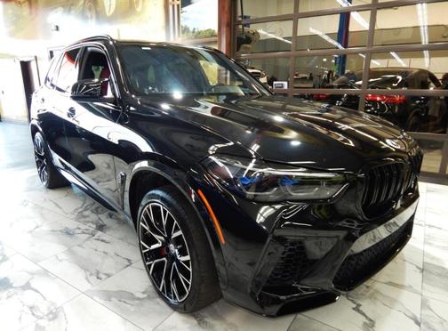2022 BMW X5 M Base
