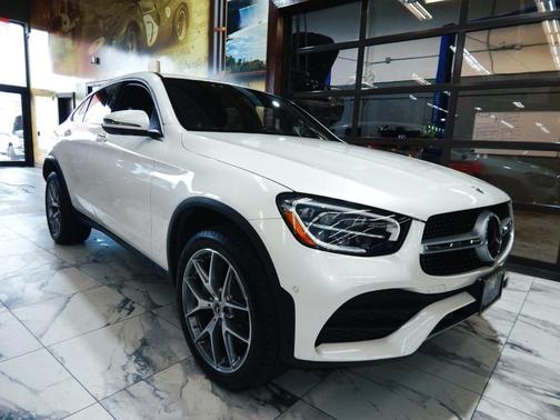 2022 Mercedes-Benz GLC 300 4MATIC Coupe
