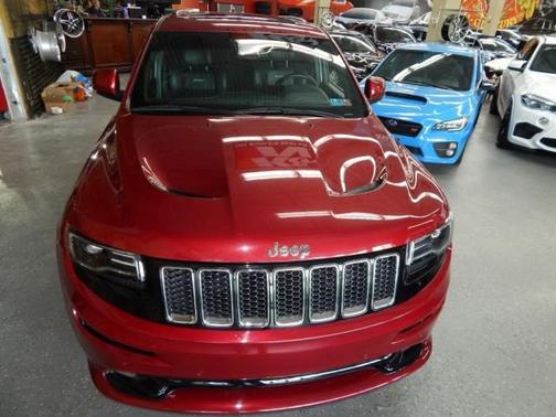 Photo 3 of 57 of 2015 Jeep Grand Cherokee SRT