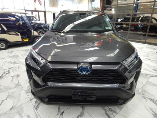 2024 Toyota RAV4 Hybrid LE