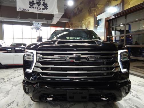 2025 Chevrolet Silverado 2500 High Country