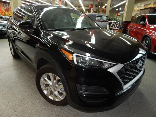 2019 Hyundai TUCSON SE