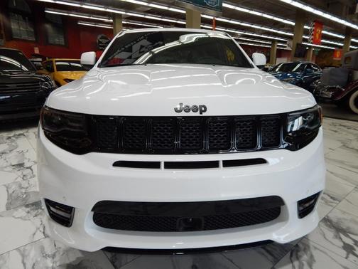 2021 Jeep Grand Cherokee SRT