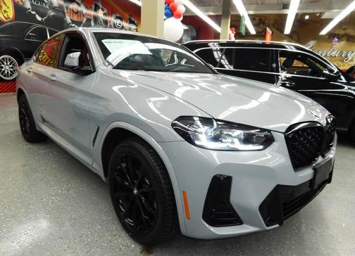 2024 BMW X4 xDrive30i