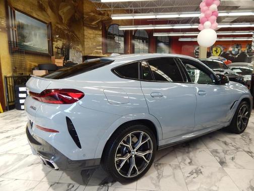 2026 BMW X6 M60i