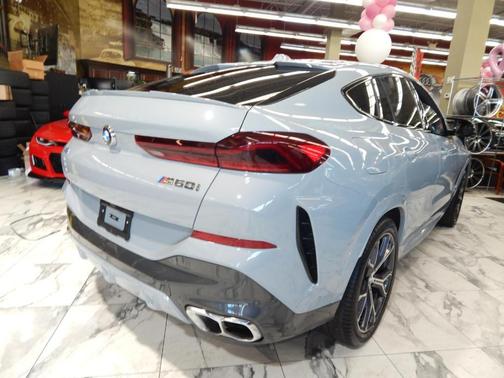2026 BMW X6 M60i