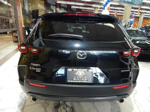 2023 Mazda CX-50 2.5 S Preferred Plus Package