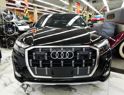 2025 Audi Q7 55 Premium