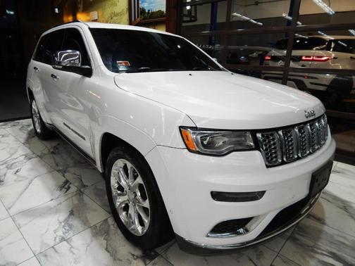 2021 Jeep Grand Cherokee Summit