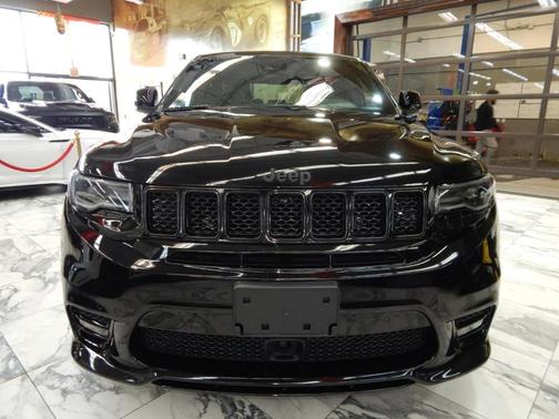 2021 Jeep Grand Cherokee SRT